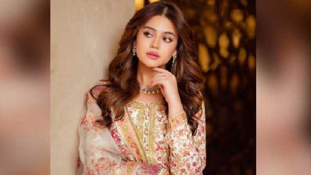 اداکارہ زارا نور عباس نے جوائنٹ فیملی سسٹم کی حمایت کر دی