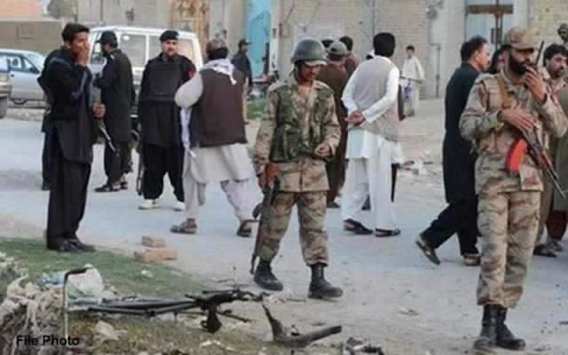 کرک: فتنہ الہندوستان کے دہشت گردوں کاایف سی کی گاڑی پر حملہ، 4 ایف سی اہلکار شہید