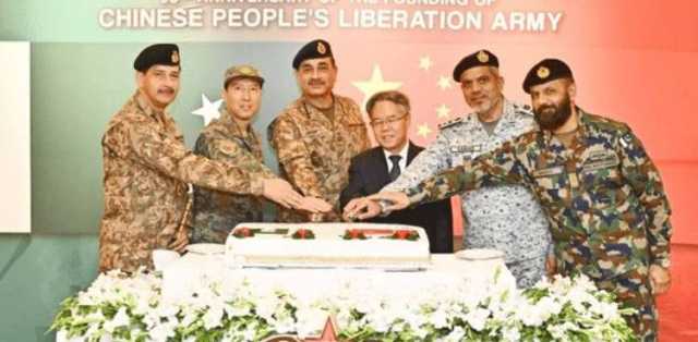 بدلتے علاقائی وعالمی حالات کے باوجود پاک چین دوستی ناقابل شکست رہی: آرمی چیف