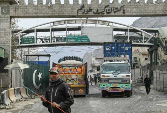 افغان ڈرائیورز کے بغیر ویزہ پاکستان میں داخلے پر پابندی عائد،نوٹیفکیشن بھی جاری