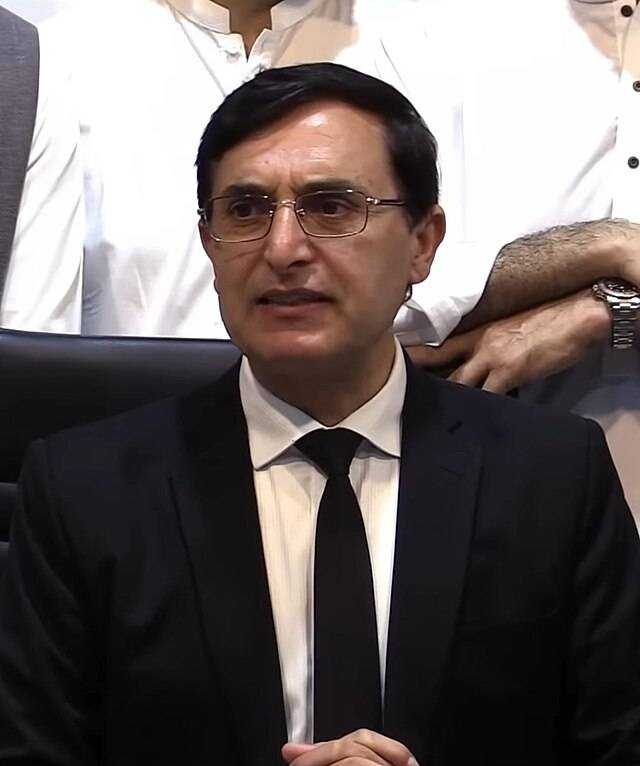 پی ٹی آئی اسمبلیوں سے استعفوں یا بائیکاٹ پر غور کرے گی: بیرسٹر گوہر