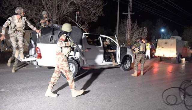 بلوچستان: ضلع شیرانی میں تھانوں پر دہشت گردوں کا حملہ، پولیس اور لیویز اہلکار شہید