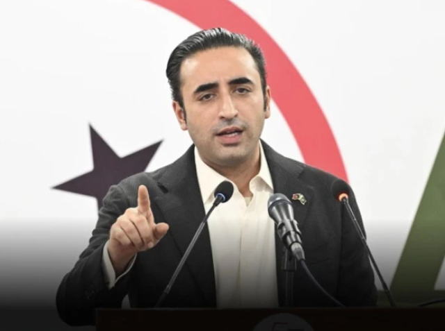 وفاقی حکومت سیلاب متاثرین کی مدد بےنظیر انکم سپورٹ پروگرام سے کرے، بلاول بھٹو کا مطالبہ