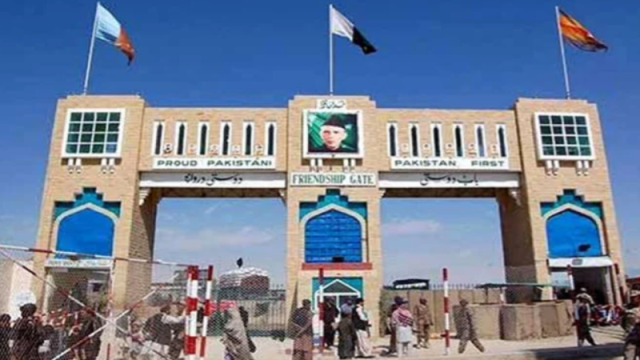 سرکاری تعطیلات کے سبب 2 ہزارپاکستانی کارگو ڈرائیورز اور کلینر افغانستان میں پھنس گئے
