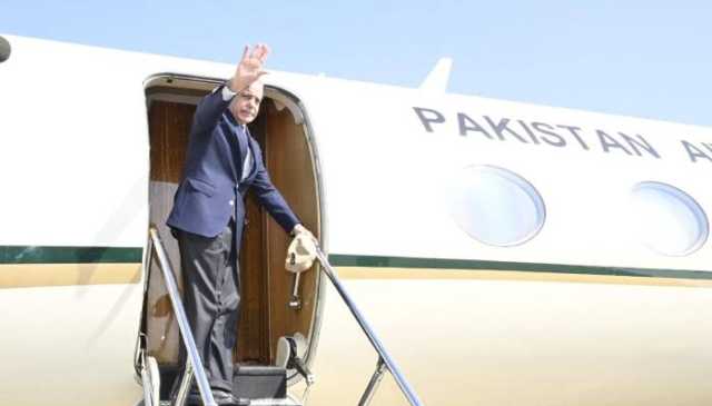 وزیراعظم شہباز شریف ملائیشیا کے 2 روزہ دورے پر کوالالمپور روانہ
