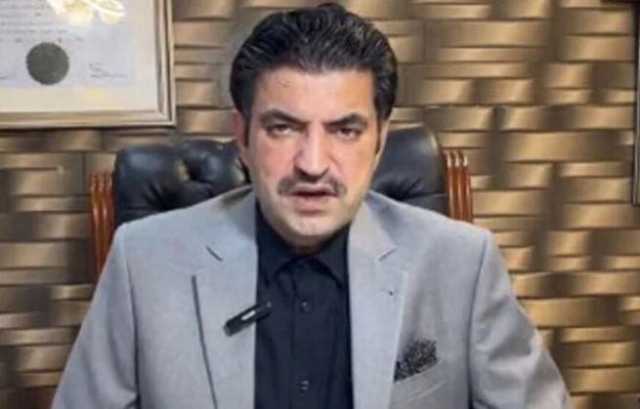 نامزد وزیراعلیٰ سہیل آفریدی آنکھیں بند کرکے بانی پی ٹی آئی کی بات مانتے ہیں: شیرافضل مروت