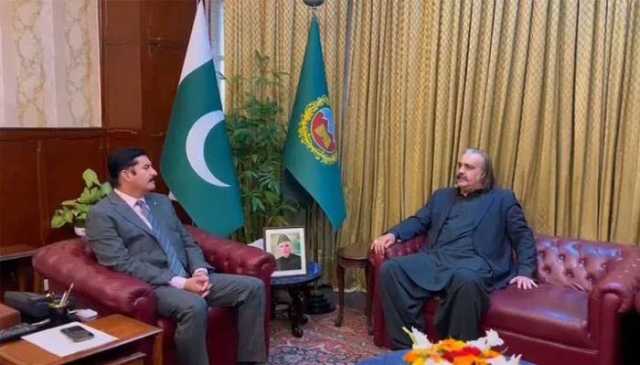 وزیراعلیٰ خیبرپختونخوا علی امین گنڈاپورکا استعفیٰ معمہ بن گیا