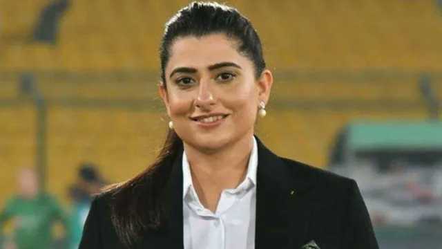 بھارت کی پھر کھیل میں سیاست، کمنٹیٹر ثنا میر کو آزاد کشمیر کے ذکر پر پینل سے ہٹانے کا مطالبہ
