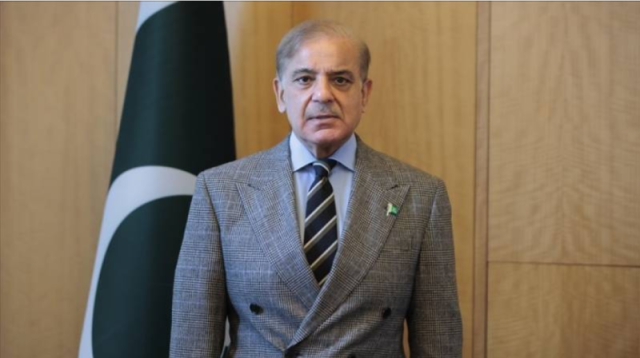 وزیراعظم نے ایف بی آر میں تعینات گریڈ 20 کے افسر کو فارغ کر دیا