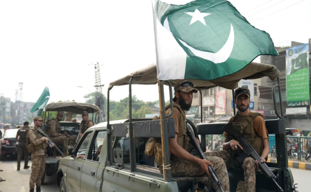 پاکستان کا امن کی طرف قدم , افغان طالبان کی درخواست پر 48 گھنٹے کی سیزفائر پر رضامندی