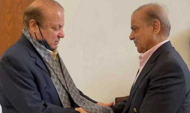 وزیراعظم شہباز شریف کی نواز شریف سے ملاقات، پاک افغان بارڈر کی صورتحال پر بات چیت