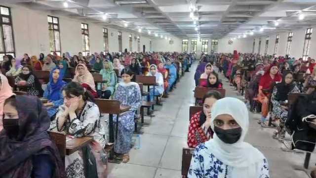 میڈیکل اور ڈینٹل کالجوں میں داخلے کیلئے ایک لاکھ 40 ہزار امیدوار، ٹیسٹ کا آغاز