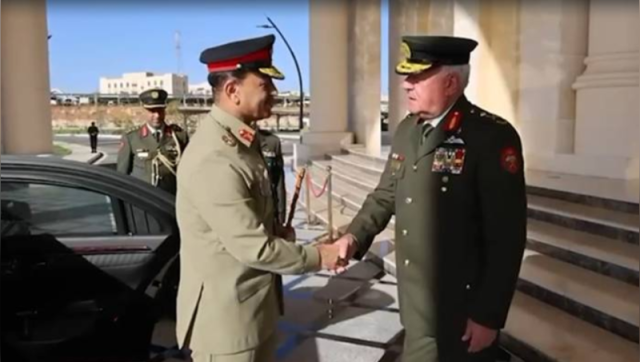 عرب ممالک کے ساتھ تعلقات میں بہتری، فیلڈ مارشل عاصم منیر کا کامیاب دورہ