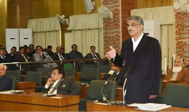 پیپلز پارٹی کی تحریکِ عدم اعتماد تیار، وزیراعظم آزاد کشمیر کا مستعفی ہونے سے انکار