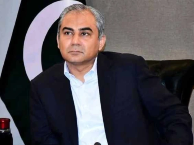 محسن نقوی کا ایس پی عدیل اکبر کے گھر آمد، اہلخانہ سے اظہارِ افسوس