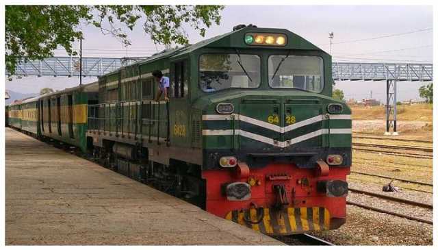 کوئٹہ سے پشاور جانے والی جعفر ایکسپریس کی آمد و رفت 4 روز کیلئے معطل