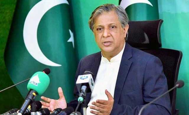 فیلڈ مارشل کا عہدہ موجود تھا جسے ختم کیا گیا ہے، فیلڈ مارشل کا اعزاز تاحیات برقرار رہے گا: وفاقی وزیر قانون