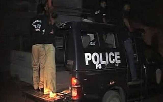 کراچی کےمختلف علاقوں میں مبینہ پولیس مقابلے، 5 ملزمان گرفتار، اسلحہ و مالِ مسروقہ برآمد