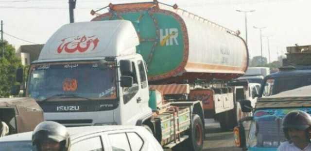 کراچی: ہیوی ٹریفک کی نقل و حرکت پر مکمل پابندی عائد