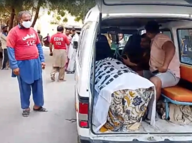 کراچی میں دلخراش حادثہ، گھر میں آگ لگنے سے ماں بیٹی ہلاک