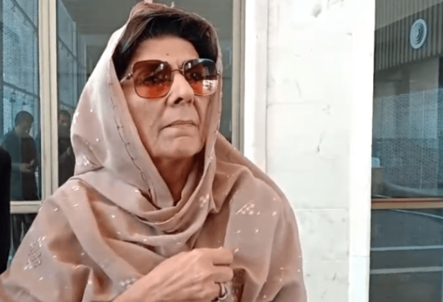 انسدادِ دہشت گردی عدالت نے علیمہ خان کے ساتویں مرتبہ وارنٹ گرفتاری جاری کر دیے