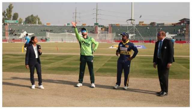 دوسرا ون ڈے: پاکستان کا سری لنکا کیخلاف بولنگ کا فیصلہ