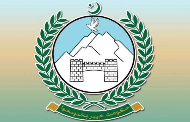 خیبر پختونخوا میں سرکاری ملازمین کے تبادلوں اور بھرتیوں کی پابندی ختم