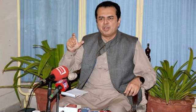 اسلام آباد میں خودکش حملہ کرنیوالا دہشتگرد پاکستانی نہیں تھا: طلال چوہدری