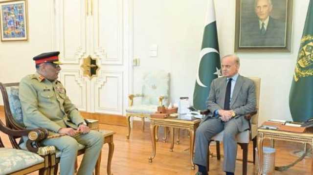 وزیرِ اعظم سے چیئرمین جوائنٹ چیفس آف سٹاف کمیٹی کی الوداعی ملاقات