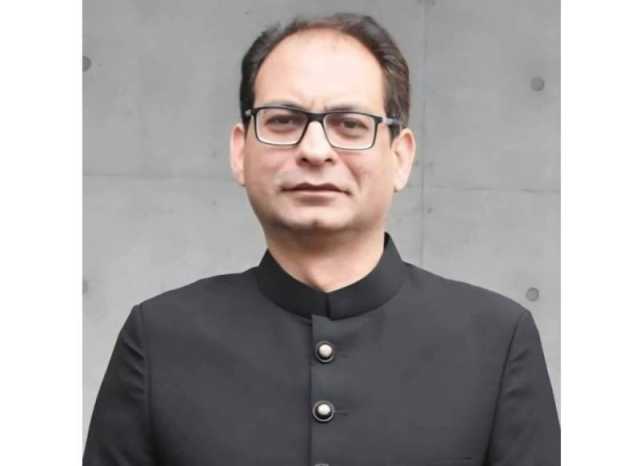 اشفاق احمد خلیل وفاقی سیکرٹری اطلاعات ونشریات تعینات،نوٹیفکیشن جاری