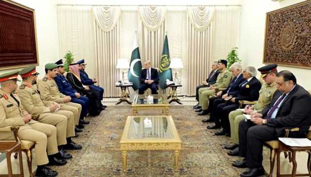 وزیر اعظم شہباز شریف سے سعودی مسلح افواج کے چیف آف جنرل اسٹاف کی ملاقات