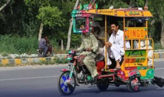 صوبہ پنجاب میں پٹرول موٹر سائیکل رکشے کی پروڈکشن پر پابندی لگانے کا فیصلہ