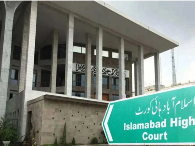 عدالت نے کنٹونمنٹ بورڈز کی تحلیل پر دائر پٹیشن منظور کر لی