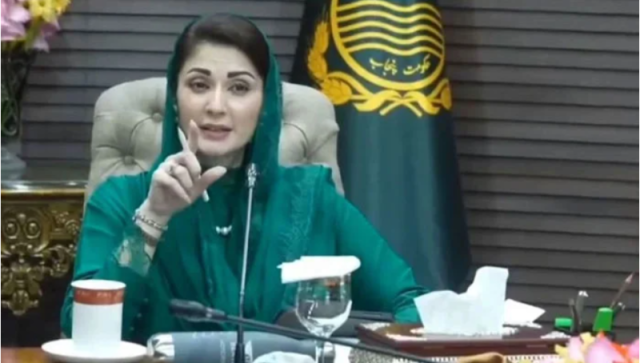 وزیراعلیٰ مریم نواز کا غیر معیاری کام پر ستھرا پنجاب کنٹریکٹر کی ادائیگی معطل کرنے کا حکم