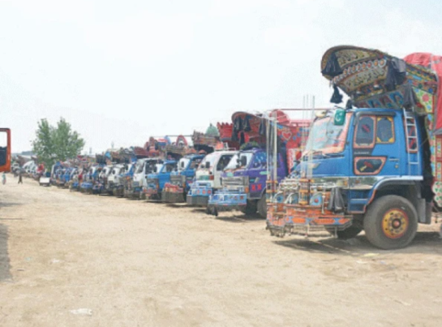 ٹرانسپورٹرز کی ہڑتال کے باوجود اربن اور انٹر سٹی روٹس پر ٹرانسپورٹ بحال