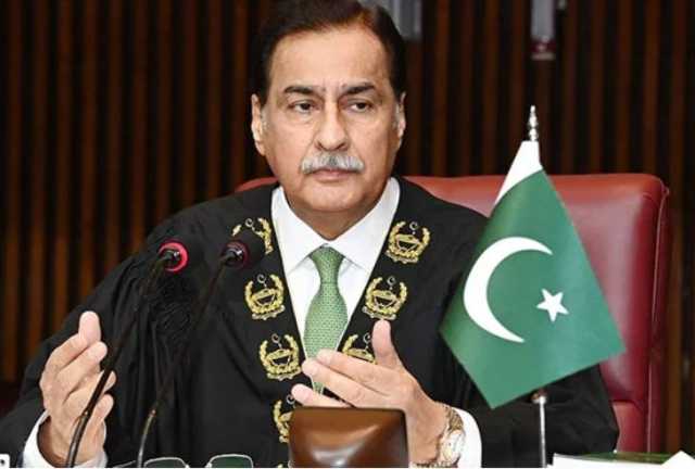 قومی اسمبلی اجلاس: ایوان میں کسی رکن کے پیسے گرنے پر اسپیکرکا اعلان، 12 اراکین نے ہاتھ کھڑےکر دیے