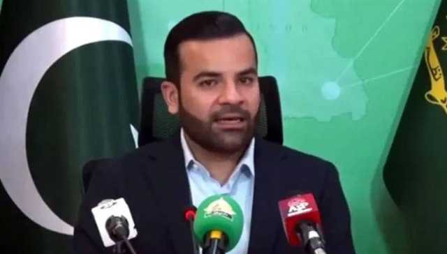 نواز شریف ہر معاملے میں رہنمائی کرتے ہیں، پی ٹی آئی میں جمہوریت نام کی کوئی چیز نہیں : بیرسٹر عقیل کا بیان