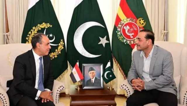 فیلڈ مارشل عاصم منیر سے مصری وزیر خارجہ کی ملاقات؛ دفاعی تعاون بڑھانے پر اتفاق