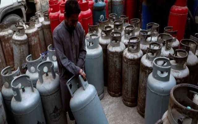 ایل پی جی کا گھریلو سلنڈر 87 روپے 21 پیسے مہنگا ، اوگرا کا نوٹیفکیشن آگیا