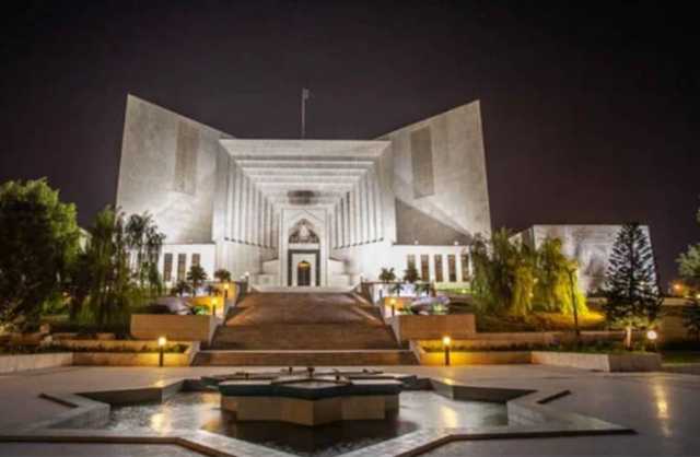 سپریم کورٹ کے 19 افسران، ملازمین کی خدمات وفاقی آئینی عدالت کے سپرد