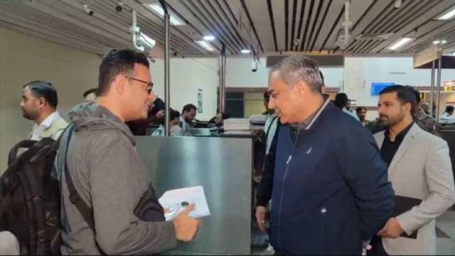 مکمل سفری دستاویزات والے کسی مسافر کو باہر جانے سے نہیں روکا جا رہا: محسن نقوی