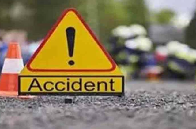 پتوکی کے نواحی علاقے ہیڈبلوکی روڈ پر دو موٹرسائیکلوں کے درمیان خوفناک تصادم