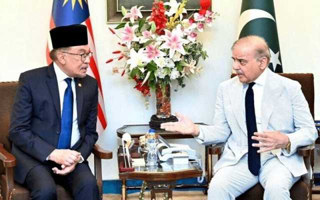 ملائیشیابھی پاکستان کا حامی تحقیقا ت میں شمولیت کا خیر مقدم کرینگے : شہباز شریف : سلامتی کونسل اجلاسبلانے کا فیصلہ : اسحاق دار کا فون : کشیدگی سے بچپن روسی وزیرخارجہ