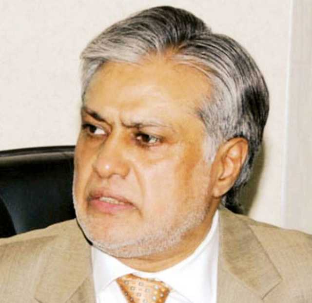 اسحاق ڈار کا افغان ہم منصب کو فون، رابطے برقرار رکھنے پر اتفاق، خطے میں امن کیلئے تعاون پر زور