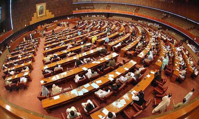 پنجاب اسمبلی میں پاک افواج کو خراج تحسین ‘ شہید اکیلئے عقیدت کا اظہار : اپوزیشن کا روایتی شور شرابہ 