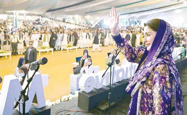 ہونہار سکالر شپ کی تعداد بڑھانے سمیت متعدد اعلانات، پاکستان کے ساتھ ہیں، فتنے والوں کے نہیں: مریم نواز