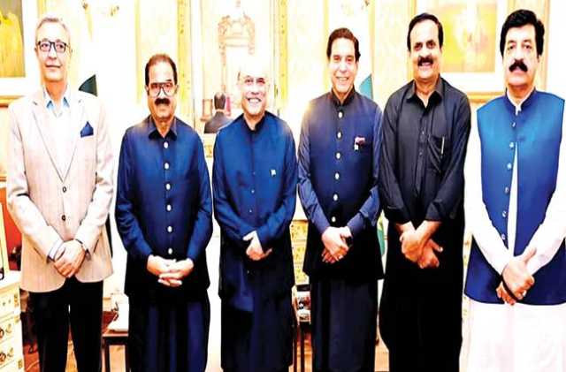 روشن مستقبل کیلئے جمہوری قوتوں کو اتفاق رائے سے چلنا ہو گا: زرداری