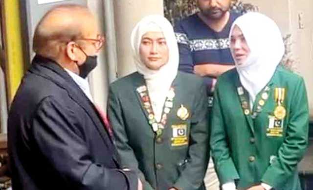 طبی معائنہ‘ الحمد ﷲ طبیعت ٹھیک ہے: نواز شریف 