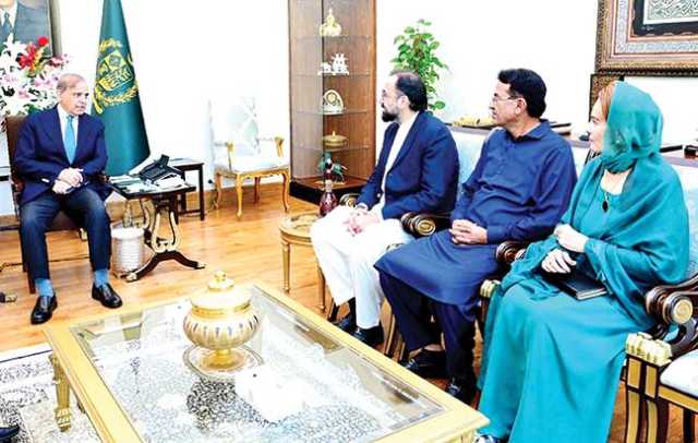 دیفالٹ کے دہانے سے واپسی، معاشی استحکام معجزہ، عام آدمی پر بوجھ نہیں ڈالا: وزیراعظم
