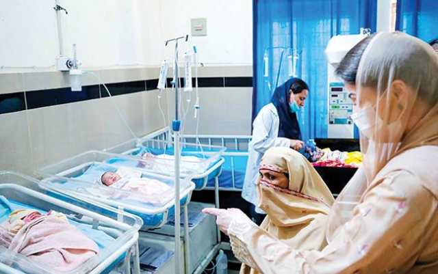 مریم نواز ڈی ایچ کیو ہسپتال پاکپتن پہنچ گئیں، شکایات کے انبار، سی ای او ہیلتھ، ایم ایس کی گرفتاری کا حکم